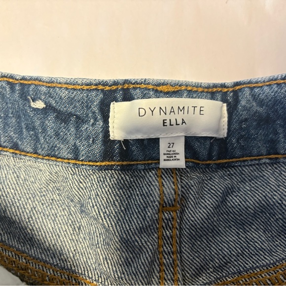 Dynamite Ella Organic Cotton High Rise Cutoff Mom Jean Shorts – Size 27 - Picture 4 of 8